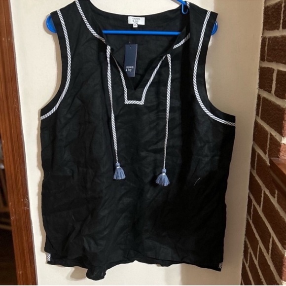 NWT Crown & Ivy women's size 2x black white sleeveless blouse boho - Picture 1 of 4